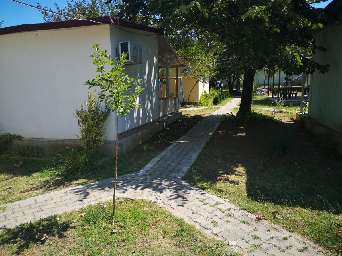 אקהטופול Bungalows St. Nicola מראה חיצוני תמונה